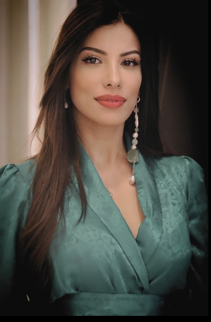 Nayla Belkhir, Creative Director